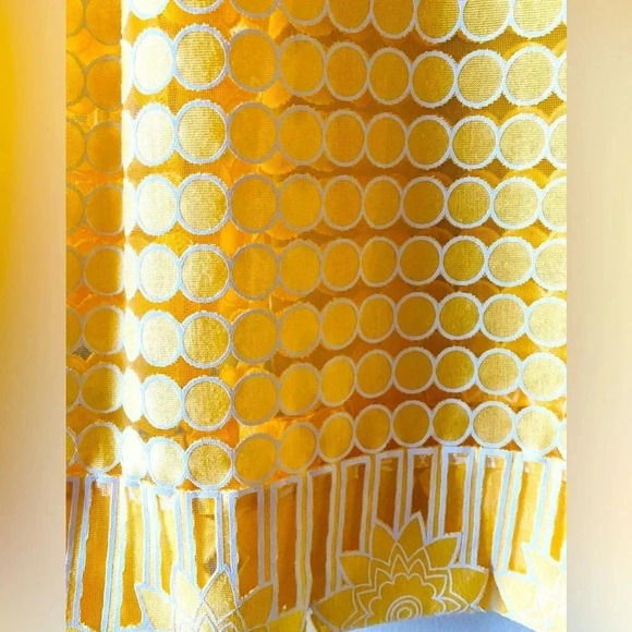 Alfred Dunner Yellow Plus Size Floral Lace Top Size L, 3/4 Sleeves, buttons - Picture 5 of 6